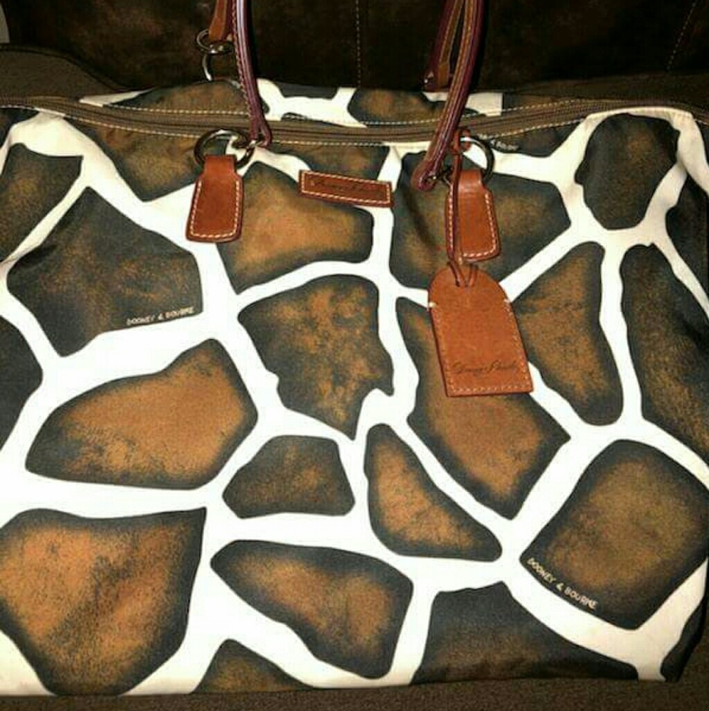 Dooney & Bourke